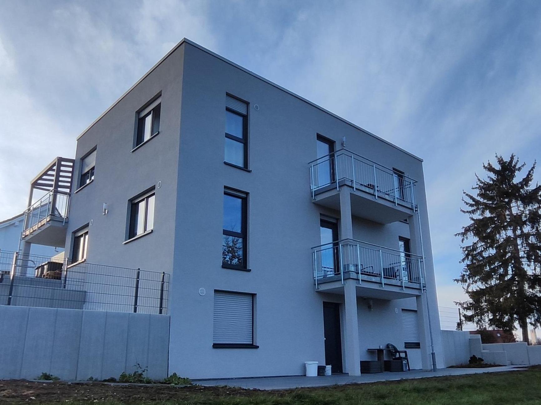 Apartments Seibel Doppel-Zweibettzimmer Mit Kueche Und Balkon Reutlingen Exterior photo